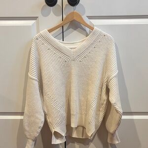 Aerie Cream V-Neck Sweater